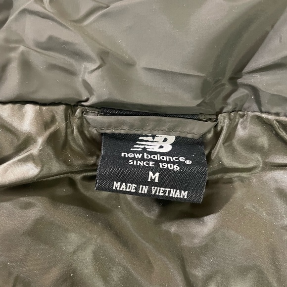 New balance tech vest - Picture 3 of 6